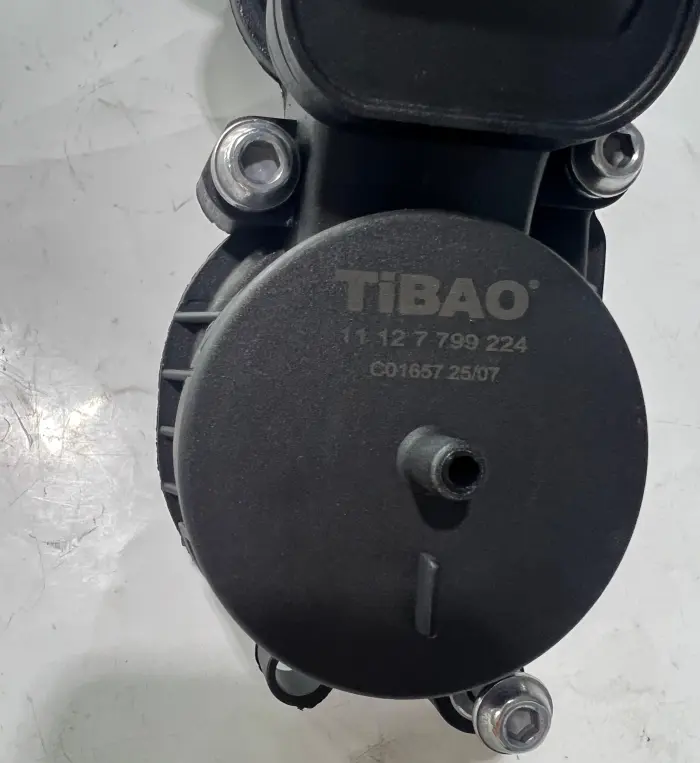 11127799224 Engine Parts Engine Block Breather Valve for BMW 5 Touring (E61), 3 (E46), X3 (E83), 1 (E87)