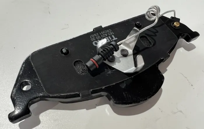 1634200020 Brake Pads for MERCEDES-BENZ M-CLASS, VW PHAETON