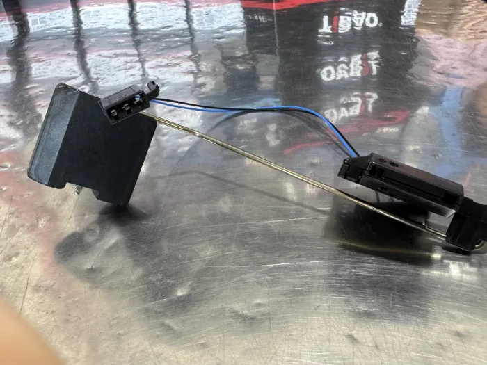 2045400917 Fuel Float for