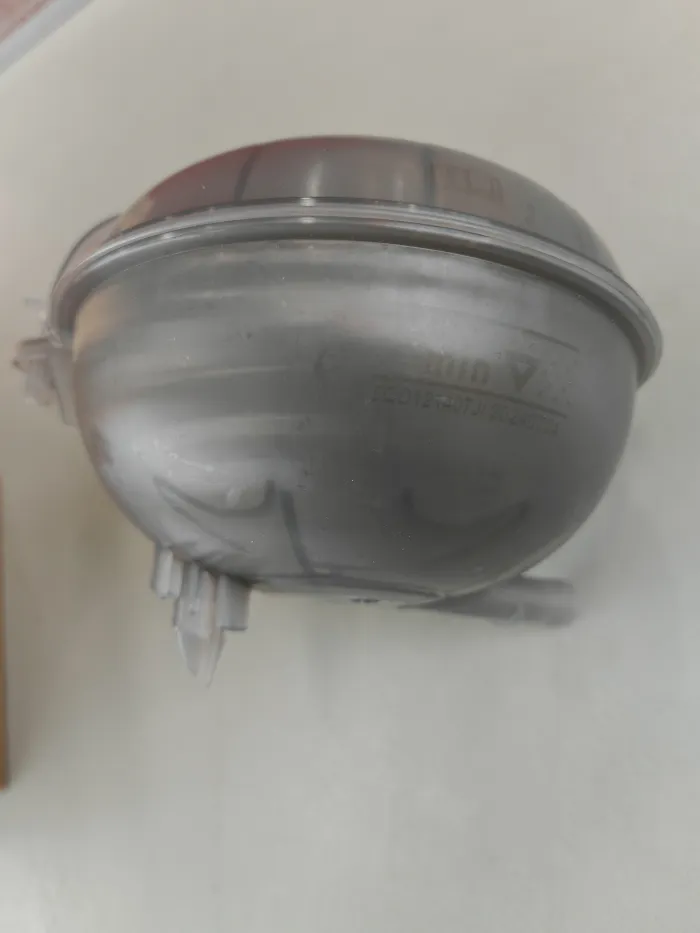  Expansion Tank for VW GOLF VII Estate (BA5, BV5), AUDI A3 (8V1,8VK), SKODA SUPERB III (3V3), SEAT LEON SC (5F5)