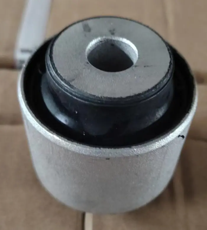 2123330214 Suspension Parts A2043308011 Control Arm Bushing for MERCEDES-BENZ GLK-CLASS (X204)