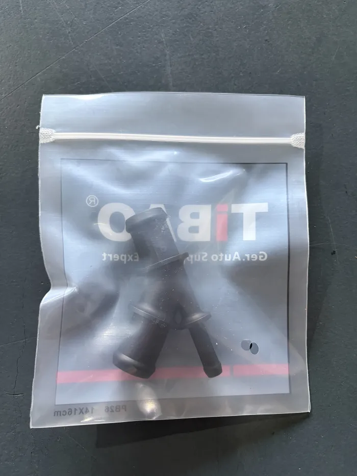 1J0121087D Engine Parts  Coolant Flange for AUDI A2, VW POLO, SEAT IBIZA III (6L1), IBIZA Mk III (6L1), SKODA OCTAVIA I Combi (1U5)