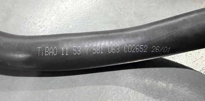 11537581063 Engine Parts Cooling Water Pipe for