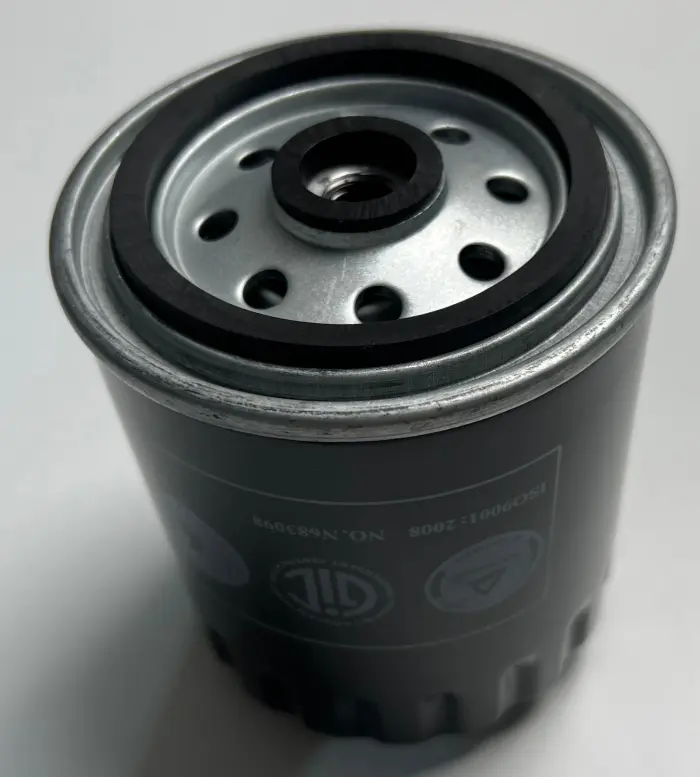KC63 Engine Parts Fuel Filter for MERCEDES-BENZ SPRINTER, AEBI TT, DAEWOO, GM KOREA REXTON (GAB_), FORD TRANSIT Platform/Chassis (E_ _), SSANGYONG MUSSO SPORTS