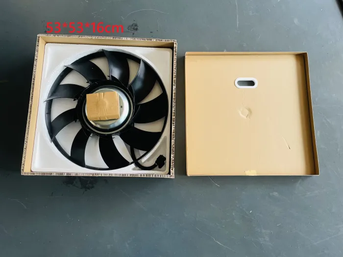 LR012644 Engine Parts Radiator Fan for LAND ROVER RANGE ROVER SPORT II (L494), RANGE ROVER IV (L405), DISCOVERY V (L462), DISCOVERY IV (L319), RANGE ROVER SPORT I (L320), RANGE ROVER III (L322)