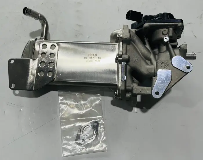 03L131512AQ EGR Valve for VW AMAROK (2HA, 2HB, S1B, S6B, S7A, S7B)