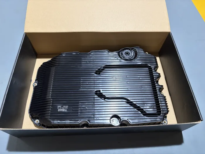 7252703114 Engine Parts Transmission Oil Sump for MERCEDES-BENZ GLC (X254), GLC (X253), SL (R232), C-CLASS (W205), AMG GT (X290), E-CLASS (W213), S-CLASS (W222, V222, X222), GLE (V167), CLS (C257), GLS (X166), G-CLASS (W463), GLE Coupe (C292), SLC (R