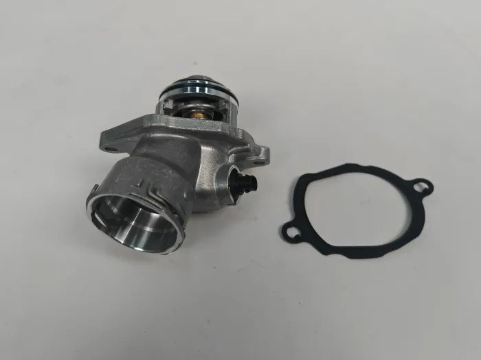  Thermostat for MERCEDES-BENZ S-CLASS (W221), SLK (R171), E-CLASS T-Model (S211), M-CLASS (W164), C-CLASS T-Model (S203), GLK-CLASS (X204), R-CLASS (W251, V251), CLC-CLASS (CL203), CLS (C219), SL (R230), VALENTE Bus (W639), VITO / MIXTO Van (W639), S