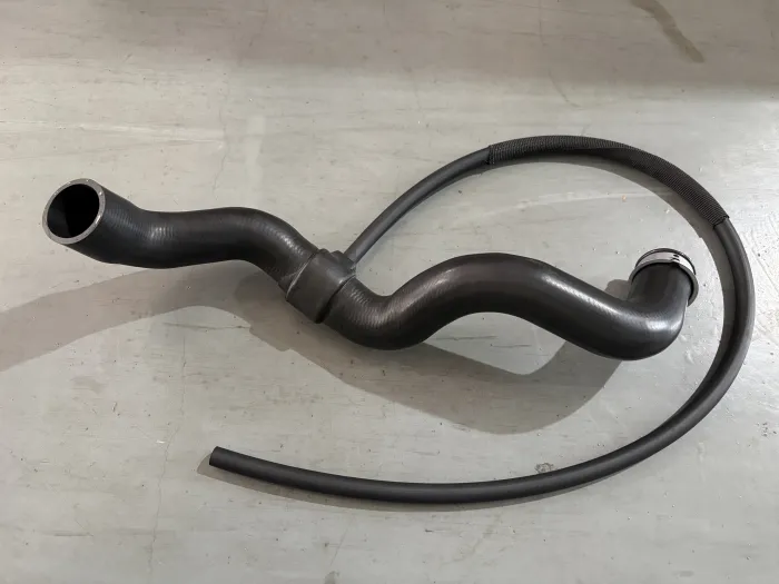 2095010282 Engine Parts Cooling Water Pipe for