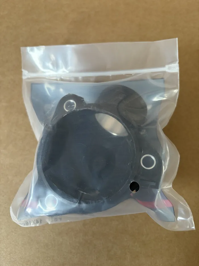 1022000417 Engine Parts Thermostat Housing for MERCEDES-BENZ G-CLASS (W463), 190 (W201), 124 Saloon (W124)