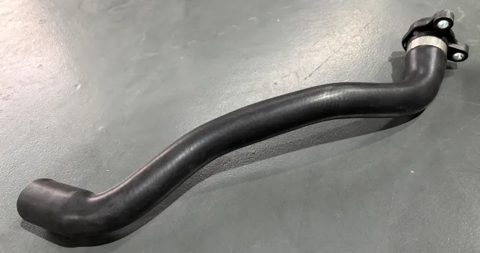 11537581063 Engine Parts Cooling Water Pipe for