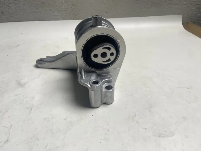 9A137502322 Transmission Parts Transmission Mount for 