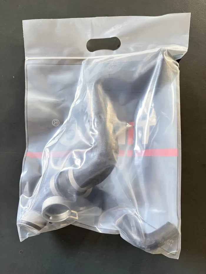 1645011182 Engine Parts Cooling Water Pipe for MERCEDES-BENZ GL-CLASS (X164), M-CLASS (W164)