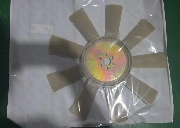 3522003523 Engine Parts Fan Blade for MERCEDES-BENZ OF, LP, T2/L, OH