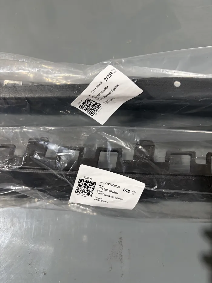 1H6805903904 Front Bumper Spoiler for