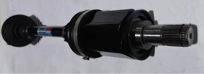 31607618681 أجزاء ناقل الحركة عمود الدفع لـ BMW 5 (F10), 6 Coupe (F13)