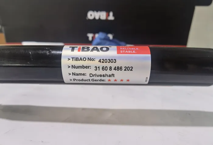 31608486202 Transmission Parts Driveshaft for BMW X7 (G07), X6 (G06, F96), X5 (G05, F95)