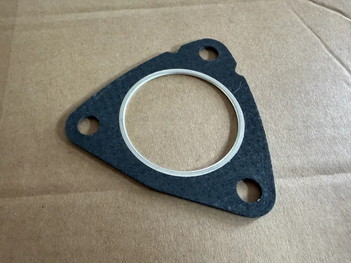 18301716888 Engine Parts Exhaust Manifold Gasket for BMW 3 (E36), Z3 Roadster (E36), 5 (E34), 7 (E38), 8 (E31)