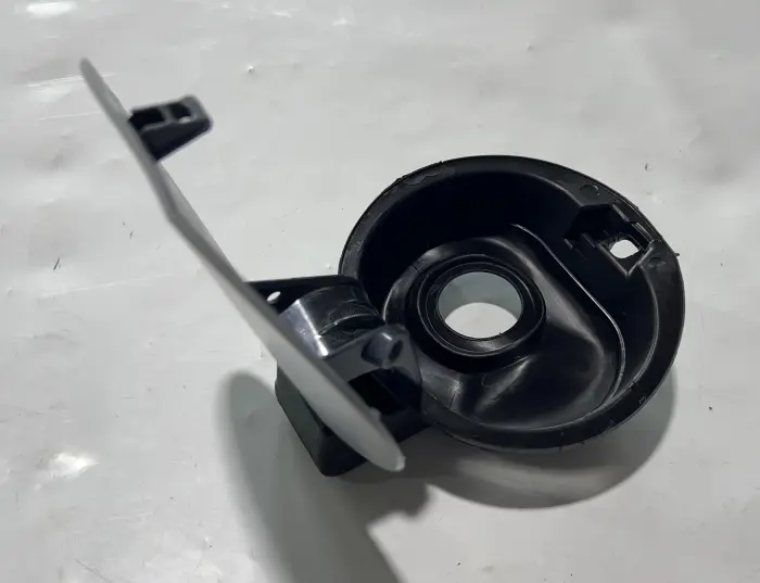 3AE809857GRU Крышка топливного бака для VW PASSAT B7 (362)