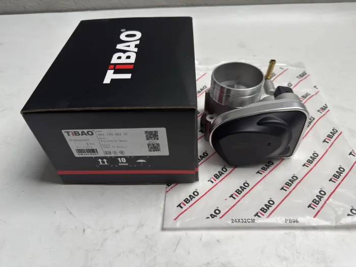 06A133062AT Throttle Body for AUDI A3, VW CADDY, SEAT ALTEA (5P1), SKODA LAURA II (1Z3), OCTAVIA II (1Z3)