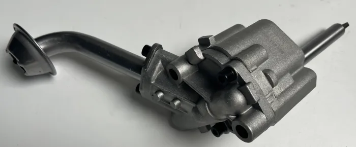 026115105 Engine Parts Oil Pump for AUDI 80, VW CORSAR