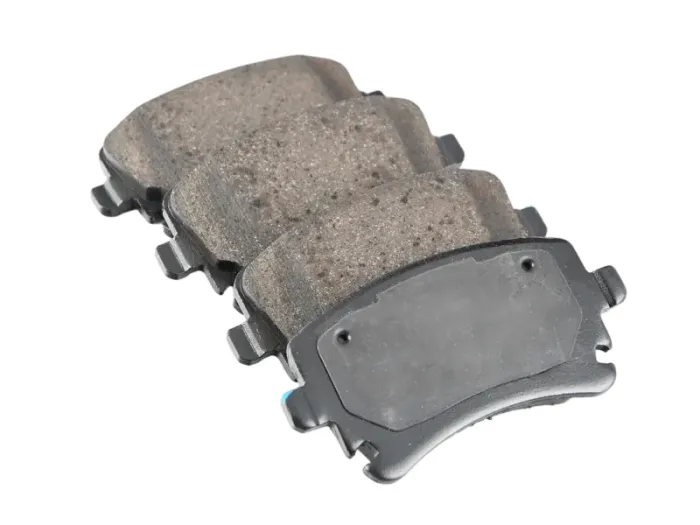 4B3698451 Brake Pads for AUDI A6, VW EUROVAN, BENTLEY CONTINENTAL Convertible (3W_, 394)