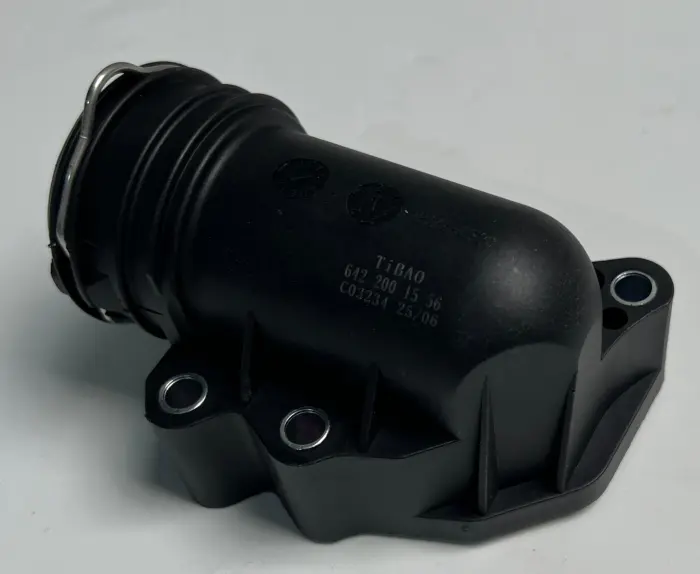 6422001556 Engine Parts Pipe Connector for 