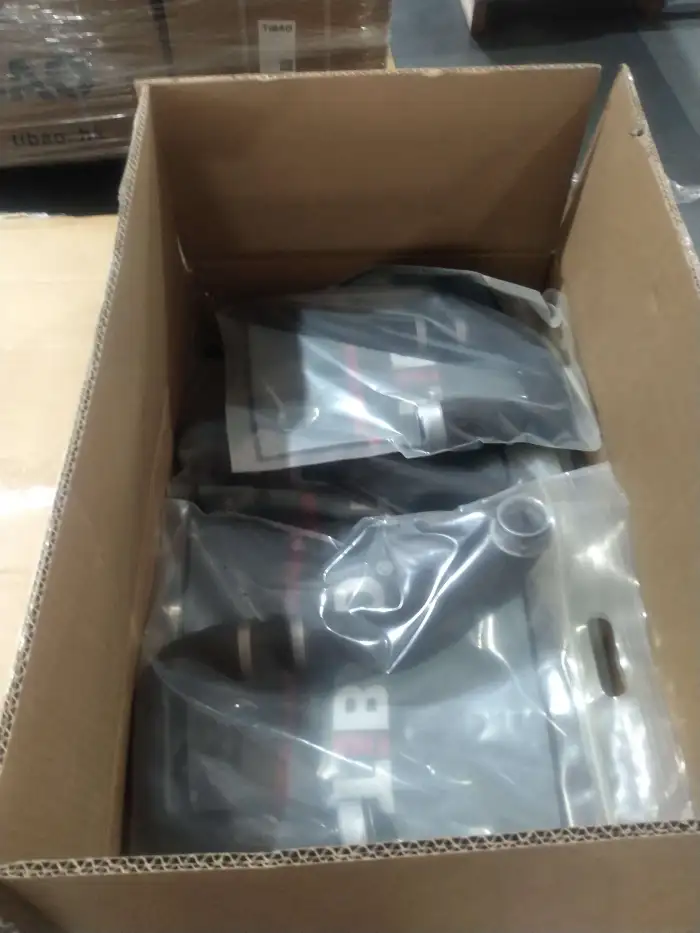 2125012682 Engine Parts Cooling Water Pipe for 