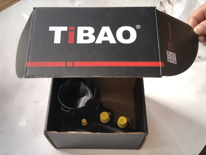 6512001056 موصل أنابيب أجزاء المحرك لـ MERCEDES-BENZ SPRINTER 5-t Van (B906), C-CLASS (W204), GLC (X253), SLC (R172), METRIS Tourer (W447), METRIS Van (W447), VITO / MIXTO Van (W639), GLE (W166), V-CLASS (W447), MARCO POLO Camper (W447), CLS (C21