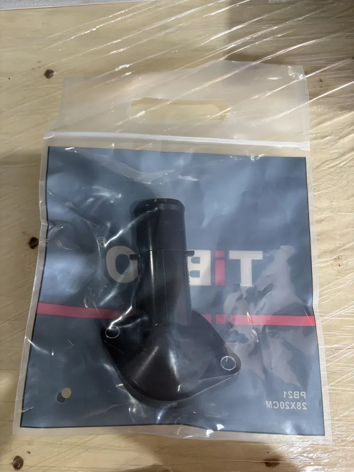 1632122070 Engine Parts Pipe Connector for TOYOTA AURIS (_E15_)