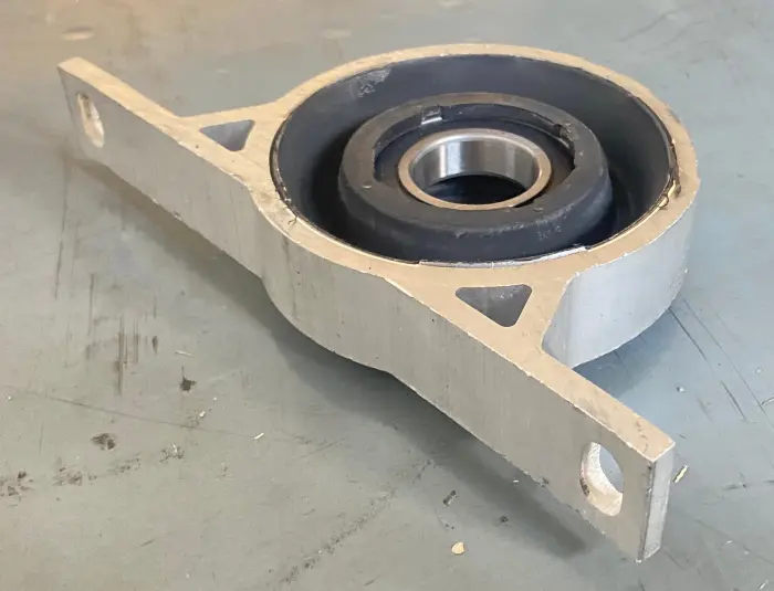 26127525966 Transmission Parts Centre Bearing for BMW 7 (E65, E66, E67)