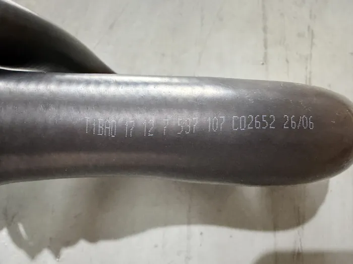 17127537107 Engine Parts Water Hose for BMW X5 (E70)