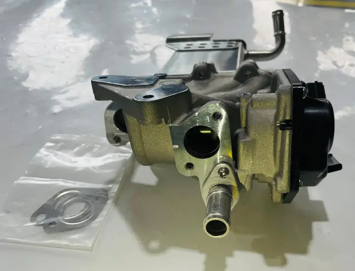 03L131512AQ EGR Valve for VW AMAROK (2HA, 2HB, S1B, S6B, S7A, S7B)