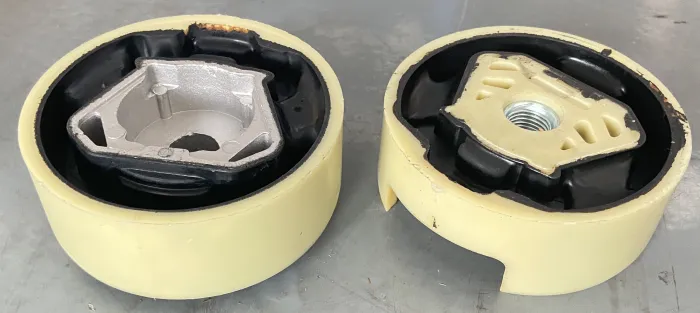 5Q0198037A Engine Mount for AUDI Q2, VW TIGUAN, SEAT LEON (5F1), SKODA KAROQ (NU7, ND7)