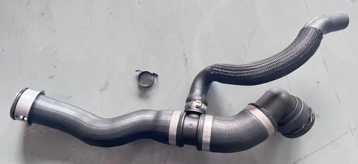 2225016791 Engine Parts Cooling Water Pipe for MERCEDES-BENZ S-CLASS (W222, V222, X222)
