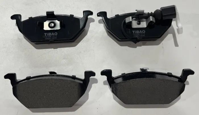 1J0698151E Brake Pads for AUDI A3, VW BEETLE, SEAT ALTEA XL (5P5, 5P8), SKODA PRAKTIK (5J7), ROOMSTER (5J7)