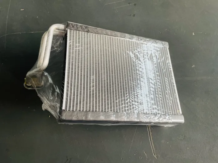 64119361707 Air Conditioning Evaporator for BMW 7 (G11, G12), 5 (G30, F90)