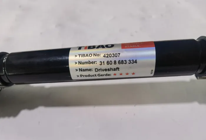 31608664676 أجزاء ناقل الحركة عمود الدفع لـ BMW 5 (G30, F90)