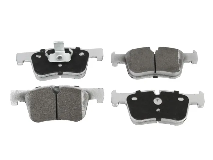 34116850568 BMW Brake Pad for BMW 2 Coupe (G42, G87), 3 (F30, F80), 1 (F20), 4 Coupe (F32, F82)