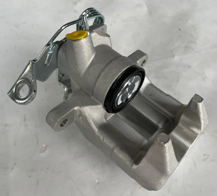 8E0615424 Brake Caliper for AUDI A6, VW PASSAT, SKODA SUPERB I (3U4), SUPERB I Sedan (3U4)