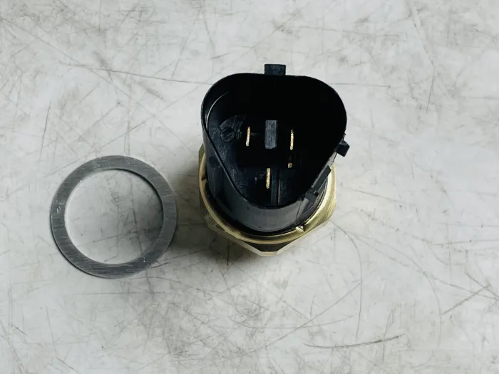 1J0959481A Temperature Switch for AUDI A1, VW FOX, SEAT IBIZA IV (6J5, 6P1), IBIZA Mk IV (6J5, 6P1), SKODA RAPID Spaceback (NH1)