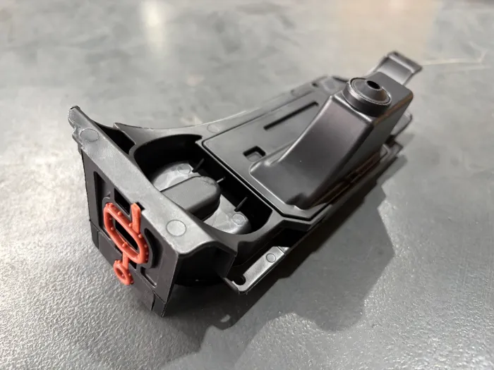 022103515A Engine Parts Valve,crankcase Breather for AUDI Q7, VW MAGOTAN