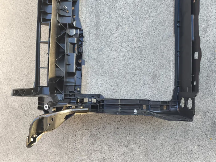 5H0805588G Engine Parts Front  Cowling for VW GOLF VIII (CD1)