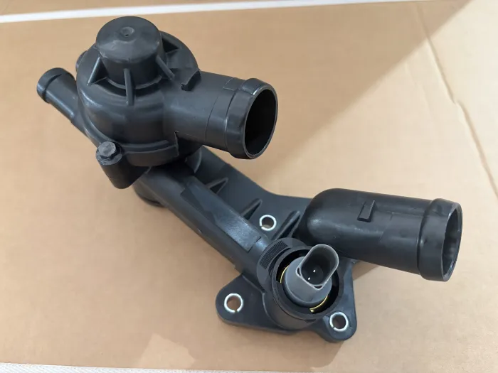 03C121111B Engine Parts Thermostat Housing for AUDI A3, VW FOX, SEAT IBIZA IV ST (6J8, 6P8), IBIZA Mk IV ST (6J8, 6P8), SKODA FABIA II Combi (545), FABIA II Combi (5J, 545)