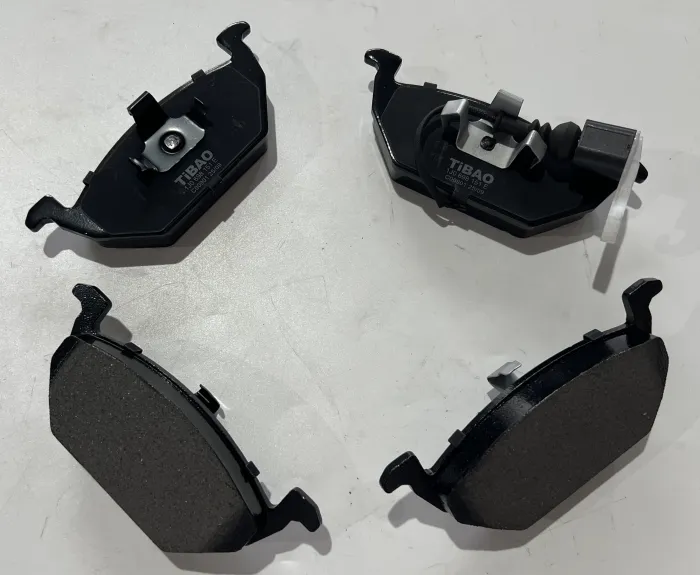 1J0698151E Brake Pads for AUDI A3, VW BEETLE, SEAT ALTEA XL (5P5, 5P8), SKODA PRAKTIK (5J7), ROOMSTER (5J7)