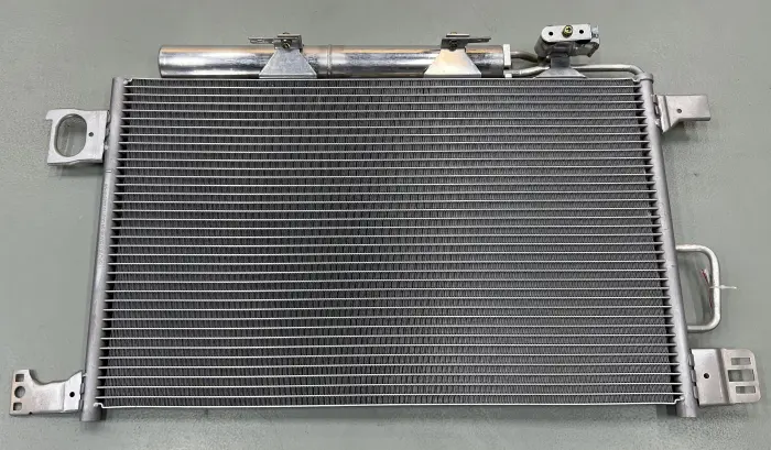 2035000854 Air Conditioning Condenser for MERCEDES-BENZ C-CLASS (W203), CLK (C209)