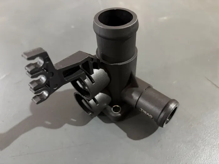 037121132G Engine Parts  Coolant Flange for AUDI A6, SEAT TOLEDO I (1L2), TOLEDO   (1L2)