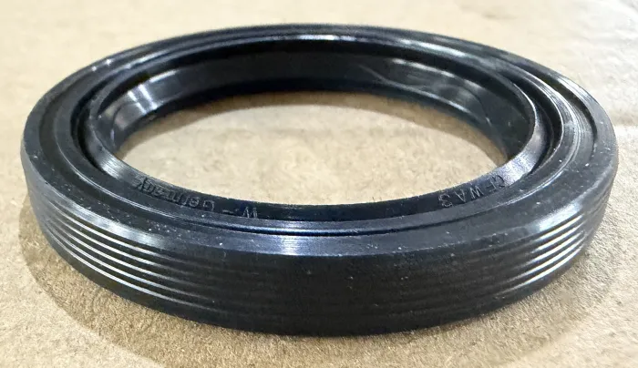06H103085G Engine Parts Crankshaft Oil Seal for AUDI A5, VW TIGUAN, SEAT EXEO (3R2), SKODA SUPERB II (3T4)