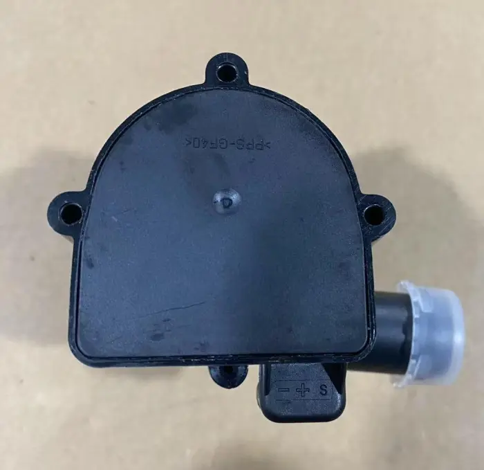 059121012A Engine Parts Auxiliary Water Pump for AUDI A6, VW AMAROK