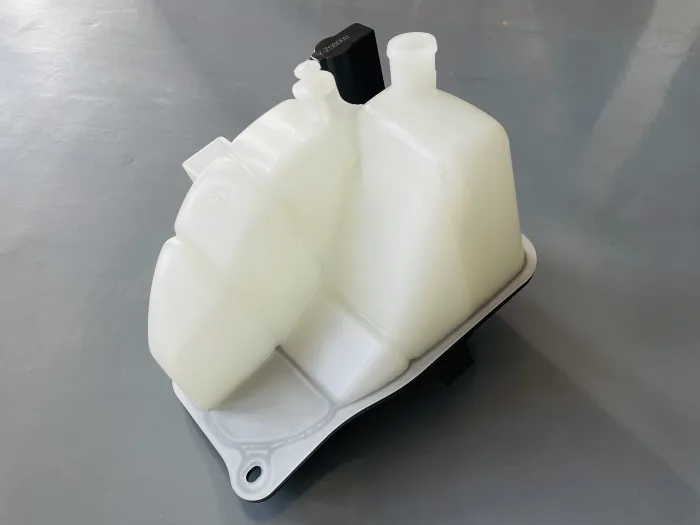 2035000049 Engine Parts Expansion Tank for MERCEDES-BENZ CLC-CLASS (CL203), CLK (C209), C-CLASS (W203)